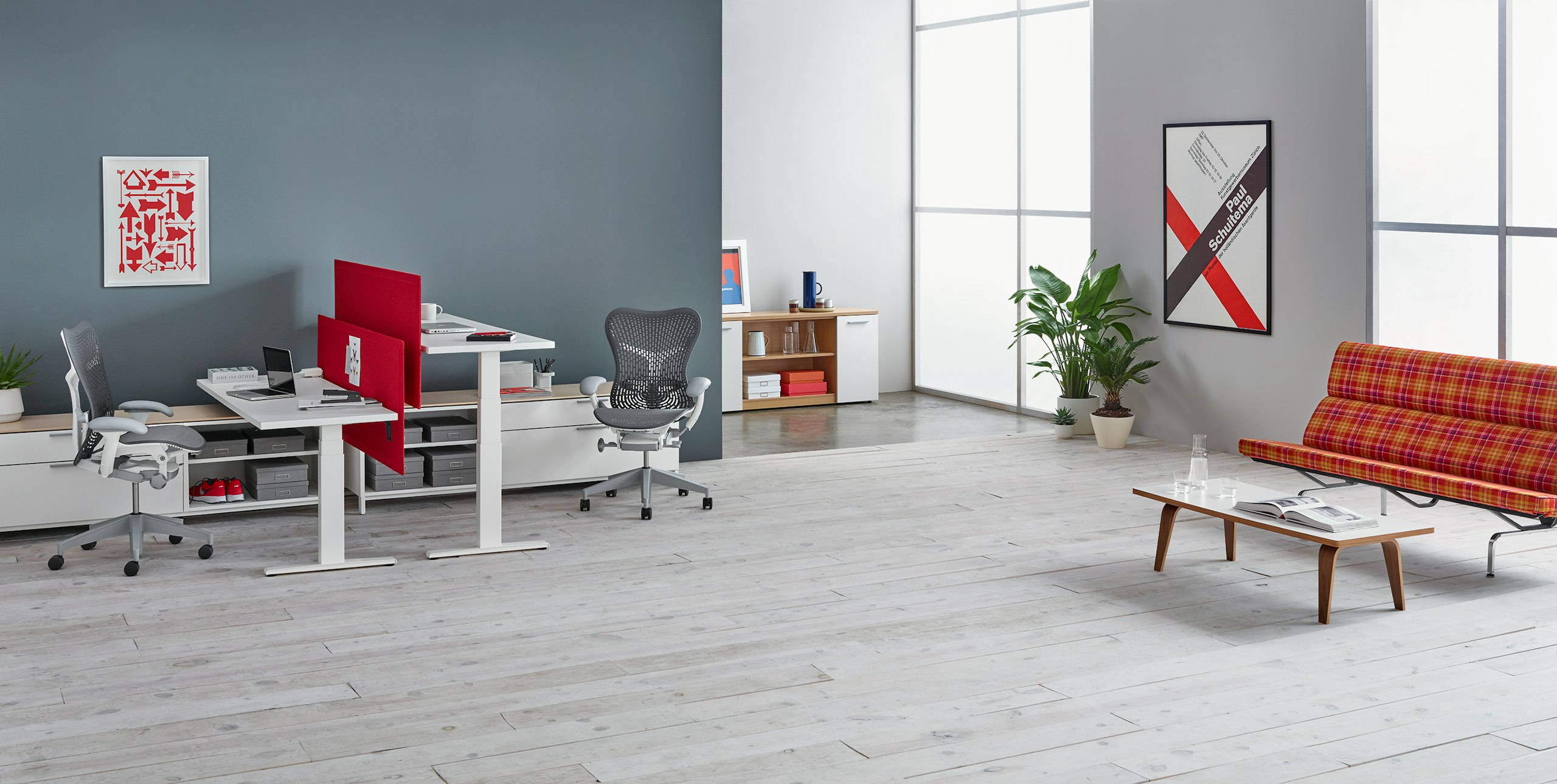 Motia Sit-to-Stand Tables with Canvas Office Landscape Storage